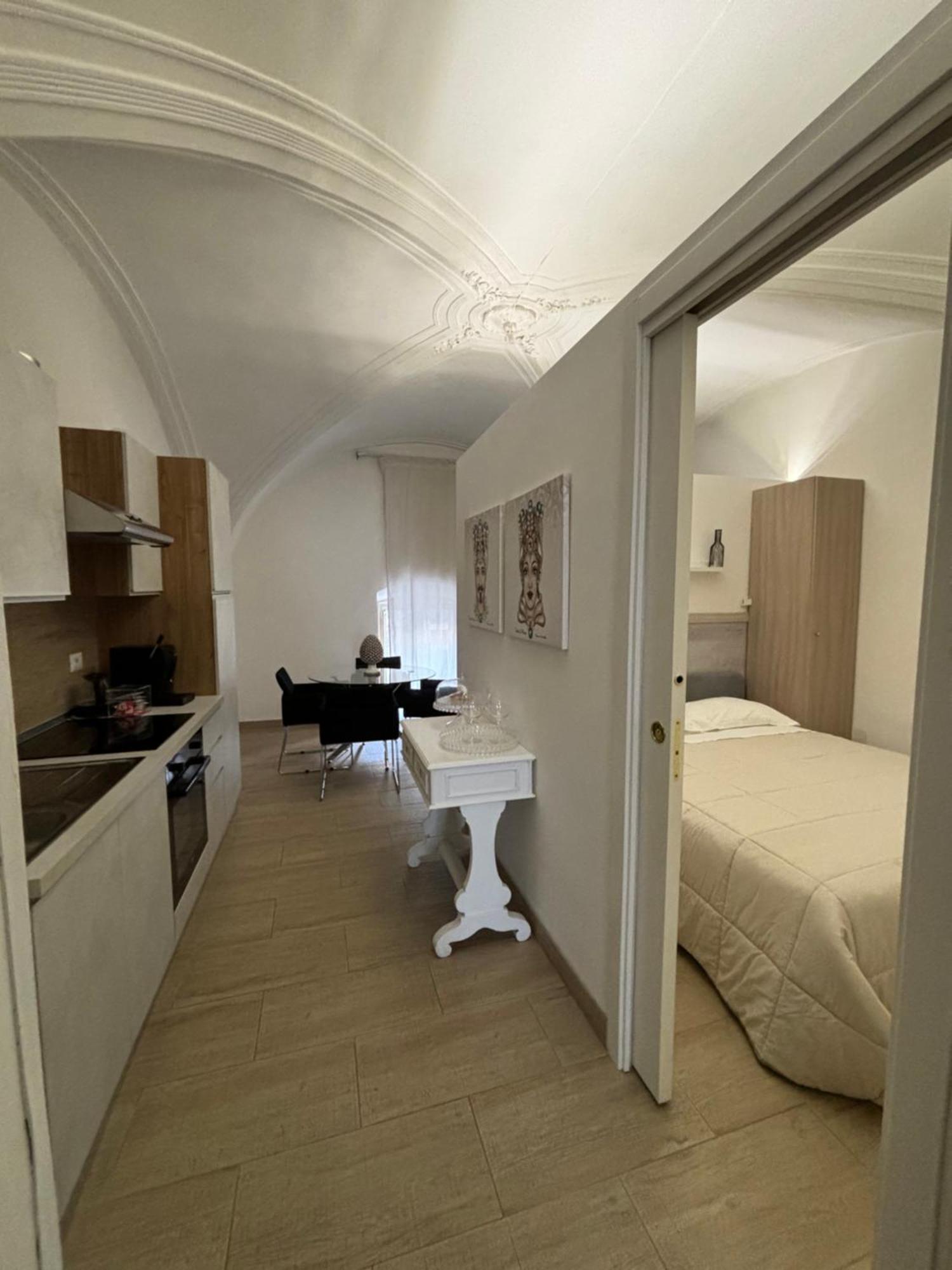 Suite 241 Catânia Exterior foto